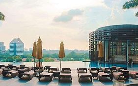 Momentus Hotel Alexandra