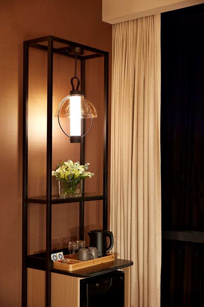 Momentus Hotel Alexandra Singapura Bilik gambar